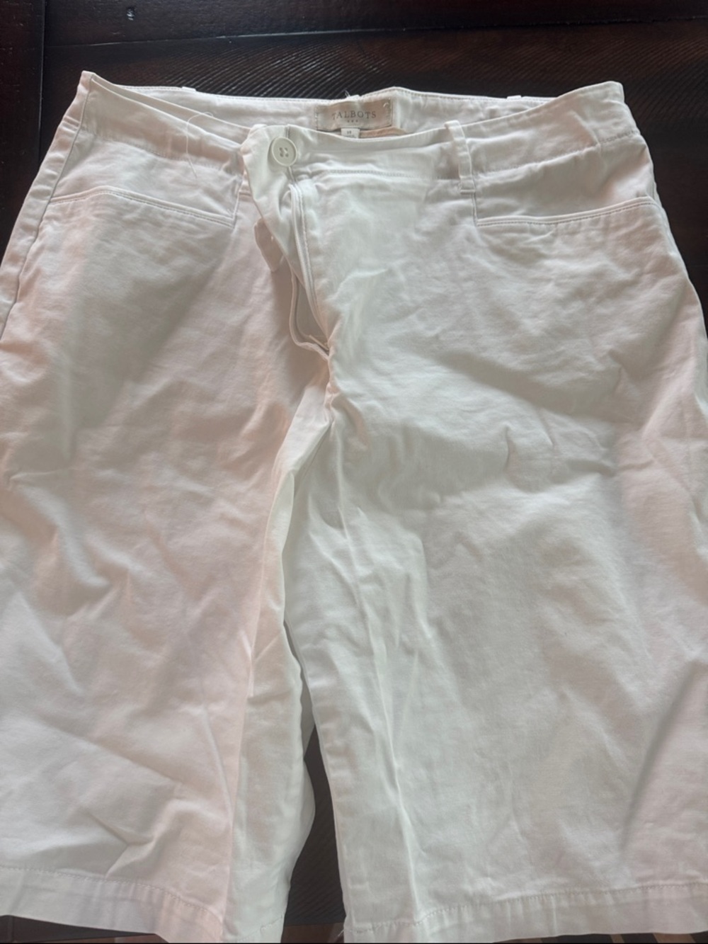 Talbots White Bermuda Shorts with Front Pockets